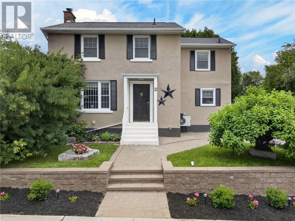 Property Photo:  8 St. Brendan Street  ON P3E 1K2 