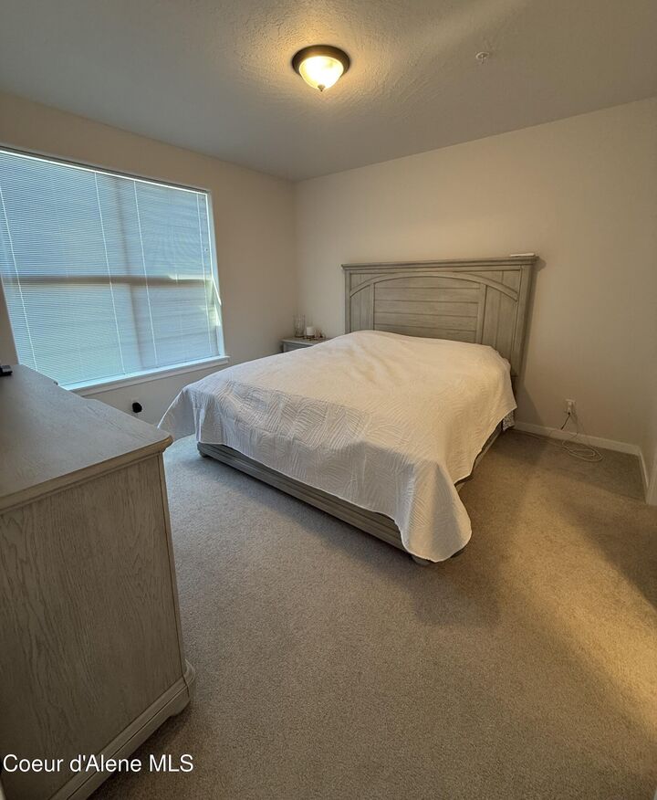Property Photo: 6480 N Atlas Rd #203 ID 83815