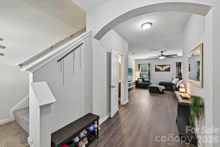 Property Photo: 2206 Turtle Point Road NC 28262