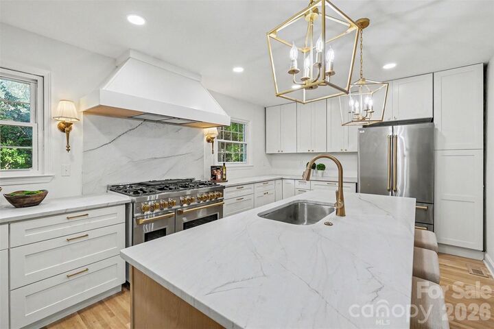Property Photo:  3323 Champaign Street  NC 28210 