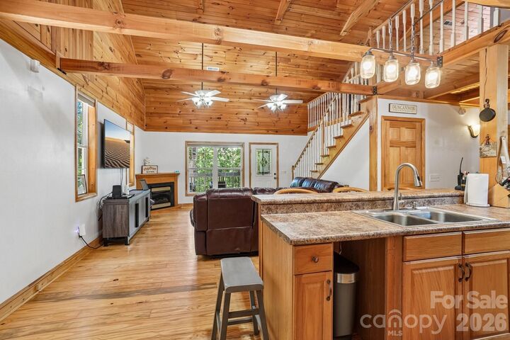 Property Photo:  61 Misty Hill Lane  NC 28734 
