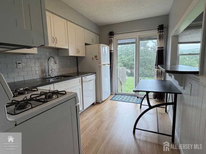 Property Photo: 99 Brookview Circle NJ 08831