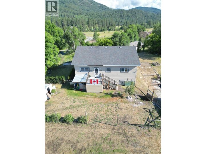 4240 Vancouver Avenue East — photo 1