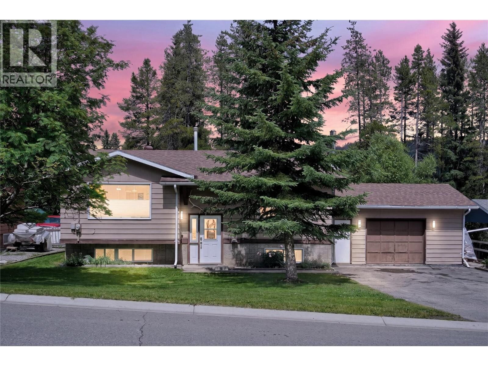 Property Photo: 2613 Alpine Drive BC V0B 1H0