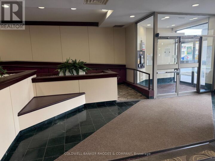 Property Photo: 200 Lafontaine Avenue 1203 ON K1L 8K8