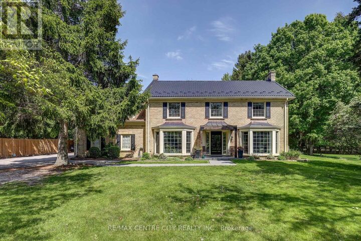 Property Photo: 339 Sunset Drive ON N5R 3C6
