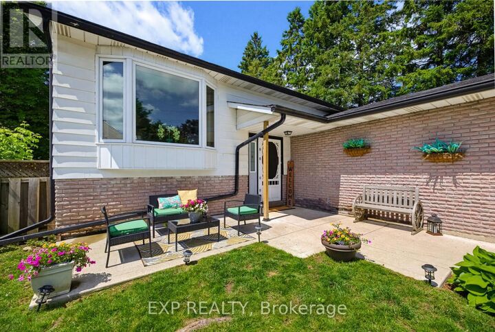 Property Photo: 6 Palace Street ON L7K 0A2