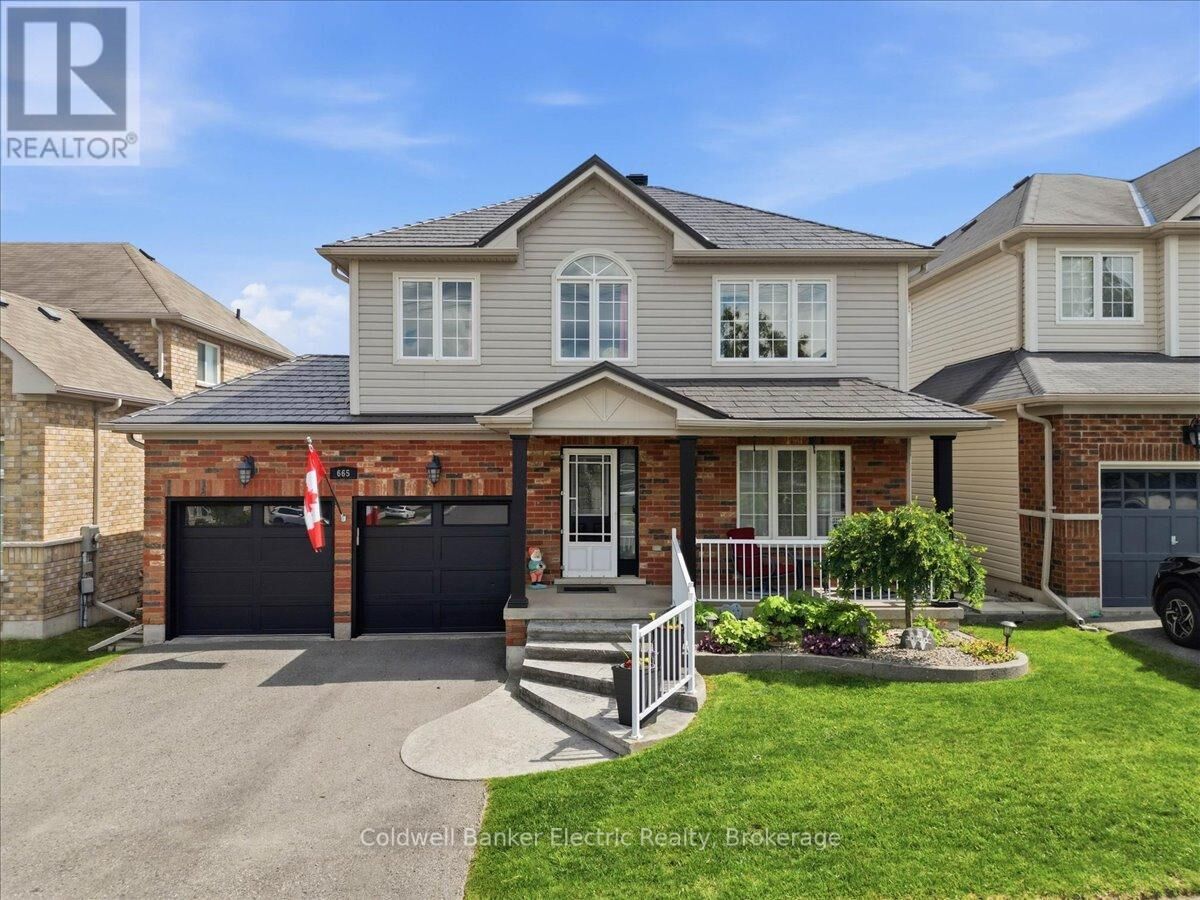 Property Photo:  665 Heritage Trail  ON K9L 0A7 