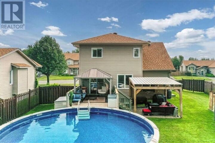 Property Photo:  1588 Jeanne D'Arc Street  ON P3P 0A1 