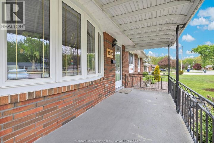 Property Photo:  1570 Laurier Drive  ON N9J 1N5 