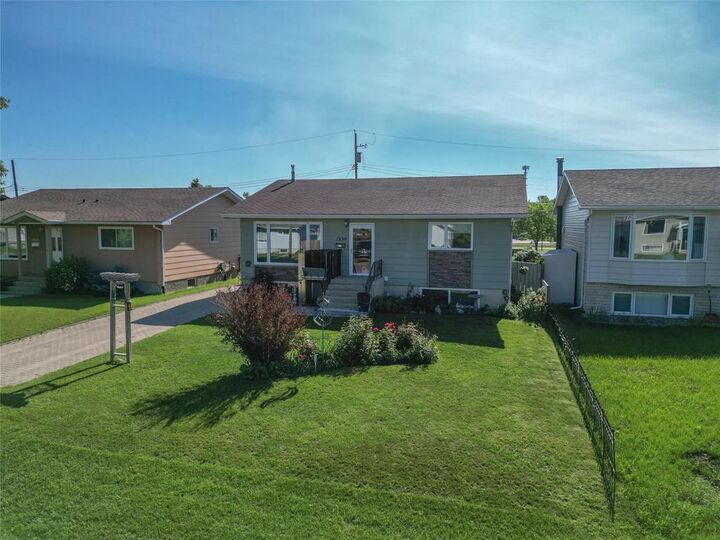 Property Photo: 1539 2nd Street MB R7A 6K2