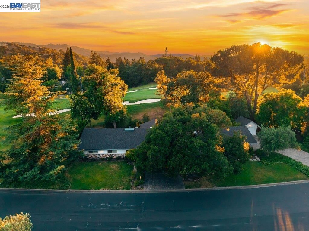 Property Photo: 3180 Roundhill Rd CA 94507