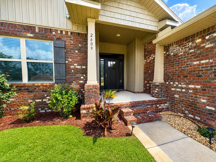 Property Photo:  2609 Prominence Lane  FL 32536 