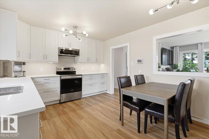 Property Photo:  5103 48 Avenue  AB T0C 2P0 