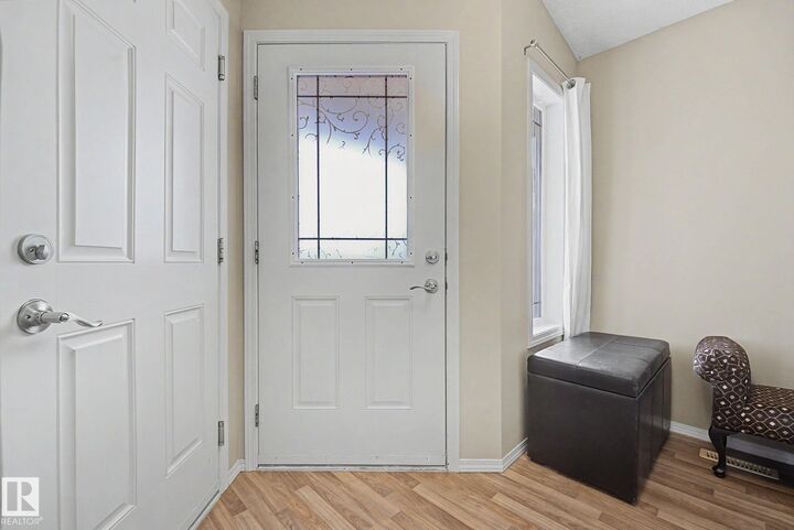 Property Photo:  19039 47 Avenue NW  AB T6M 2V6 