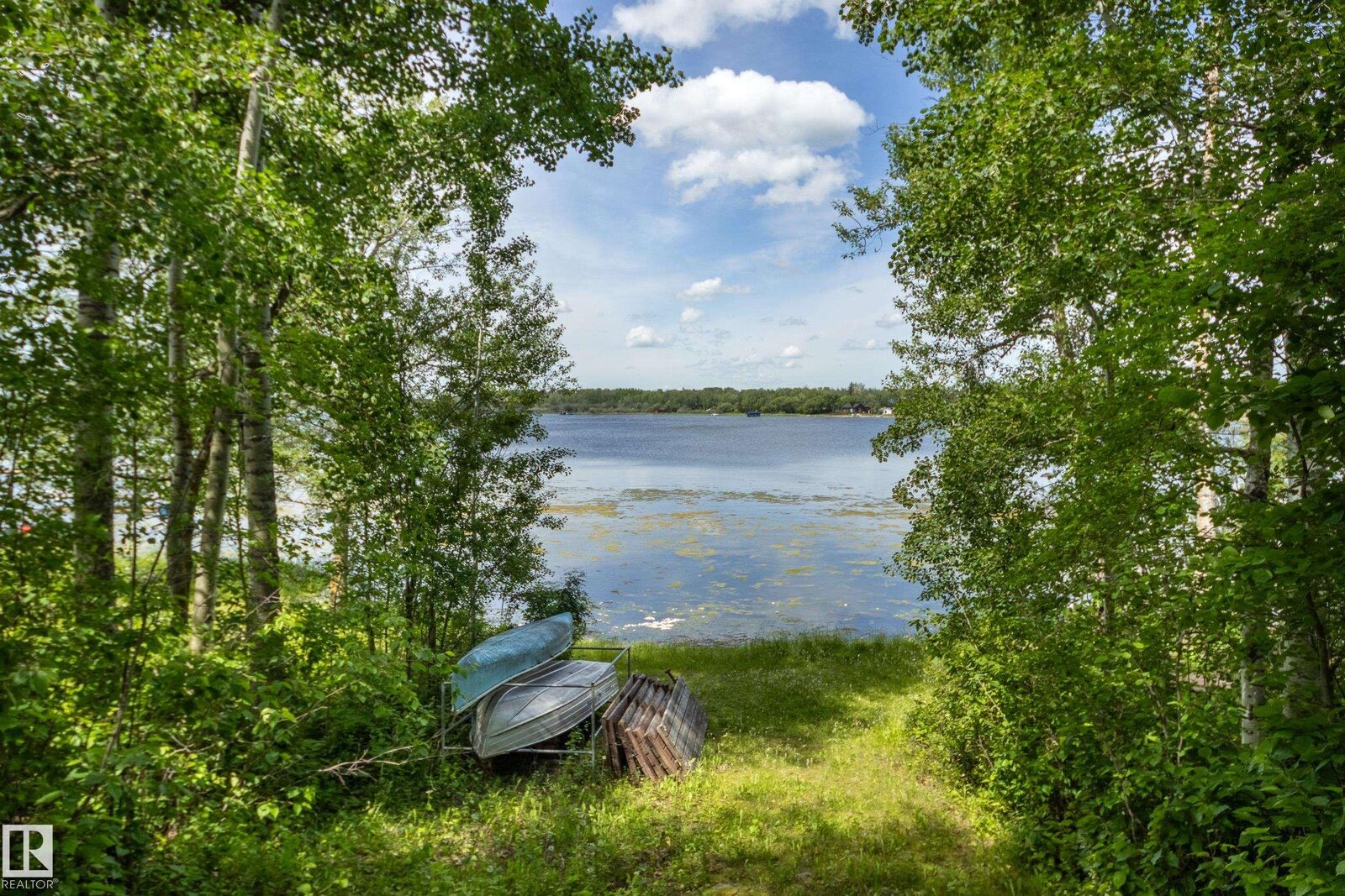 Property Photo:  812 3003 Twp Rd 574  AB T0E 1A0 