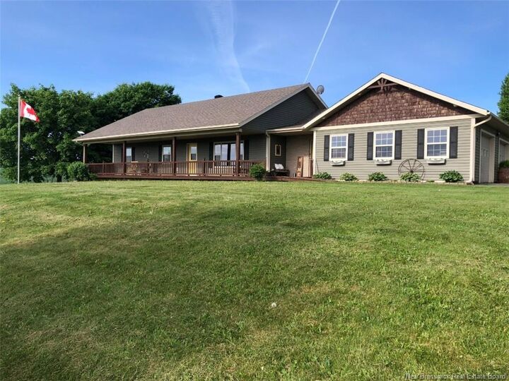 11 Palmer Road — photo 1