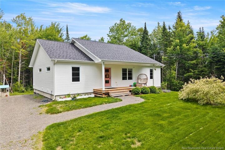 Property Photo: 17 Peabody Road NB E3B 8Z6