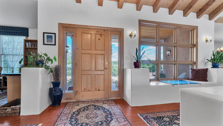 Property Photo:  535 Cacahuate SW  NM 87105 