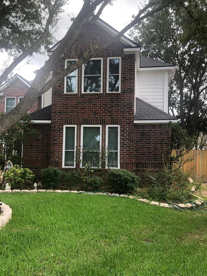 Property Photo: 18427 Flint Hill Drive TX 77449