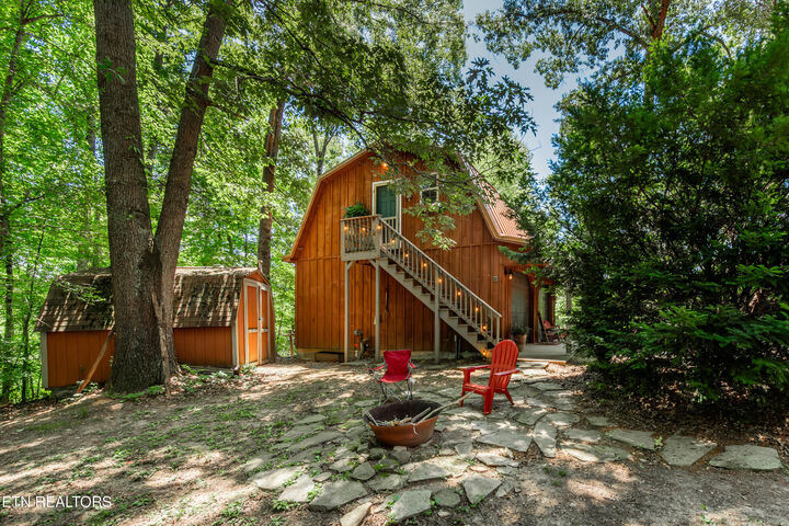 Property Photo: 3000 Millstream Lane TN 37931