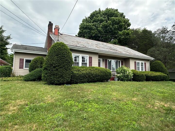 Property Photo: 556 Walnut Drive PA 18067