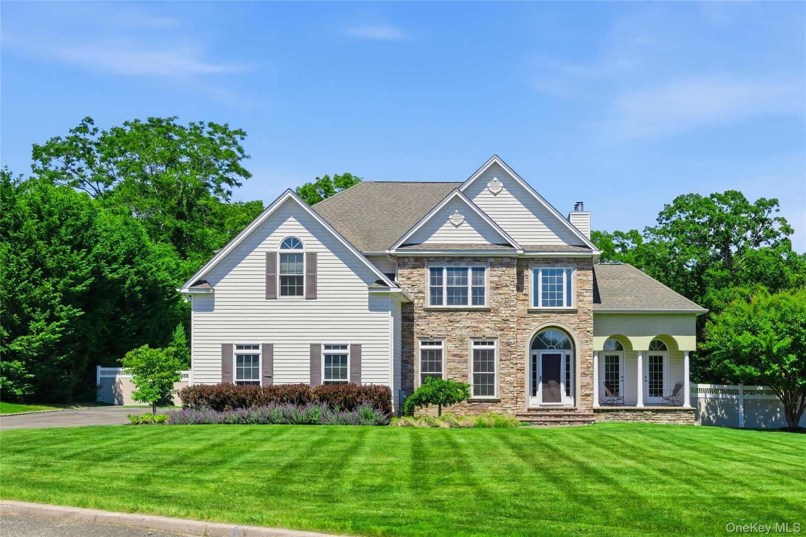 Property Photo:  47 Grassland Circle  NY 11766 