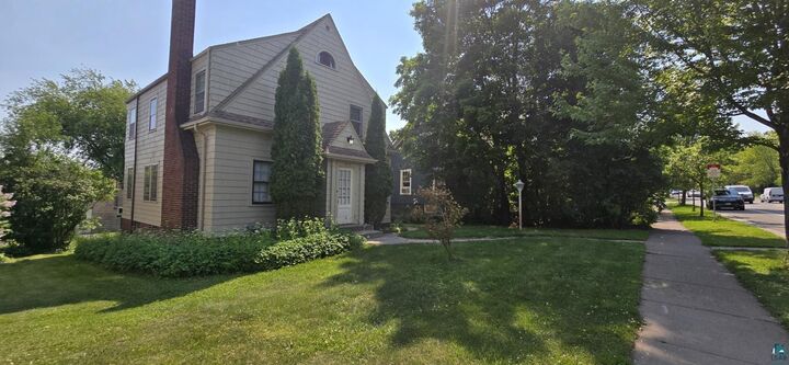 Property Photo: 4110 E Superior St MN 55804