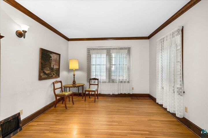 Property Photo:  4110 E Superior St  MN 55804 