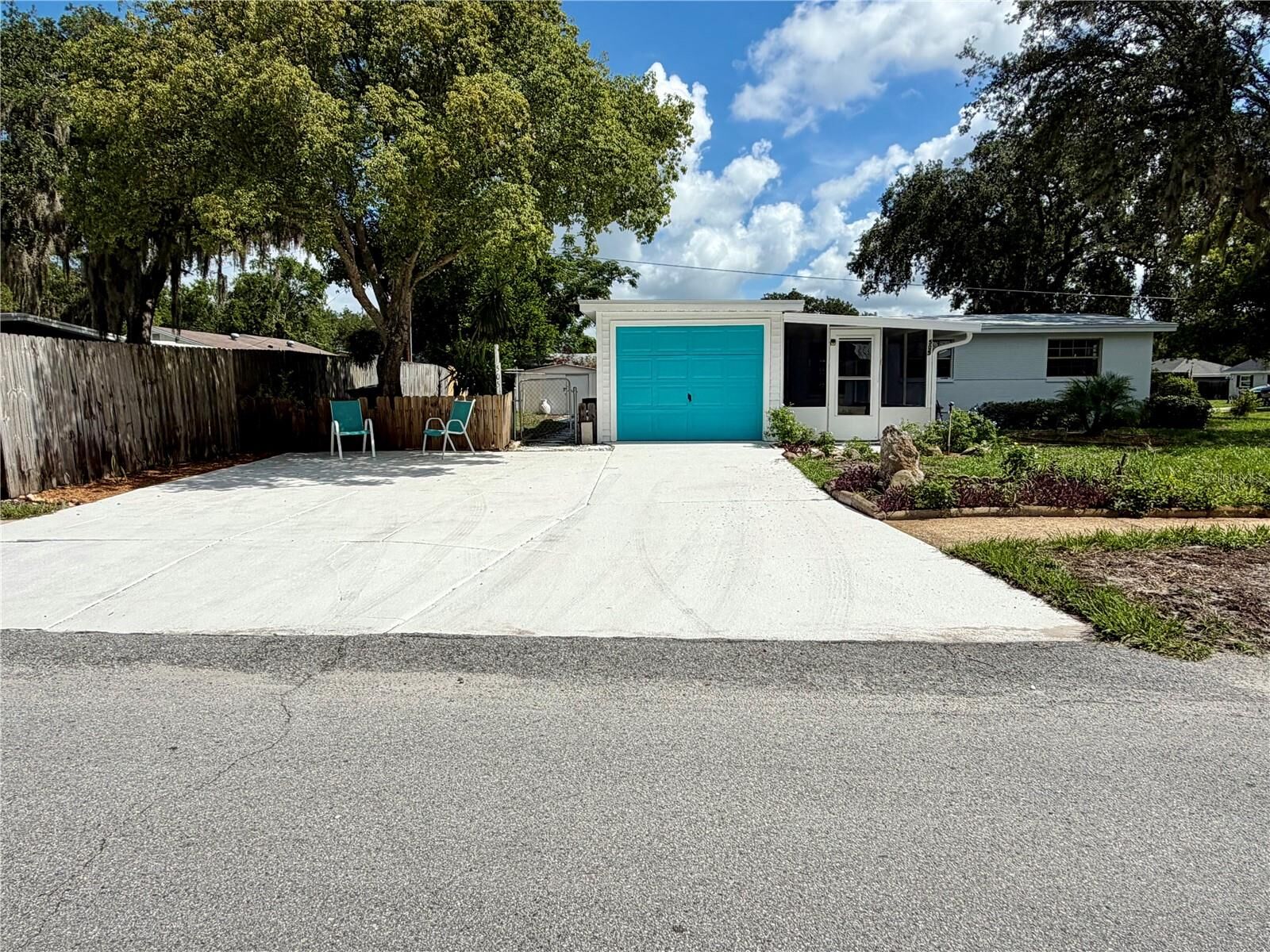 Property Photo:  505 Glad Road  FL 33880 
