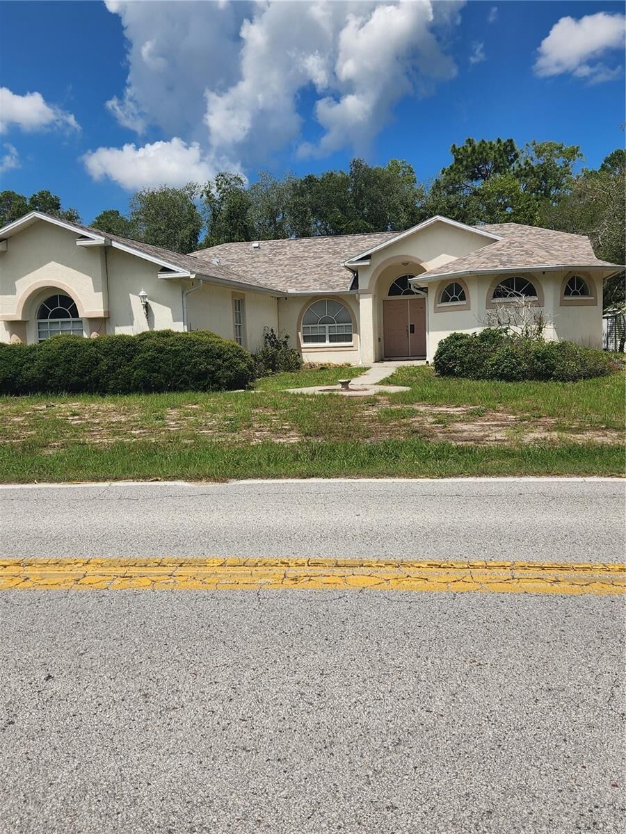 Property Photo:  10365 Palmwood Place  FL 34613 