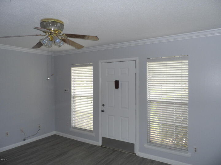 Property Photo:  413 Kahler Street  MS 39507 