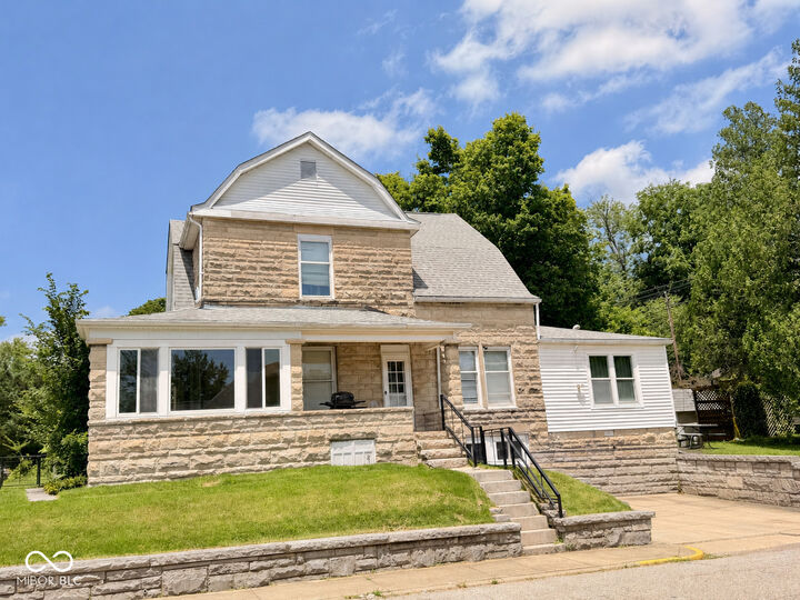 Property Photo:  521 S Grant Street  IN 47401 