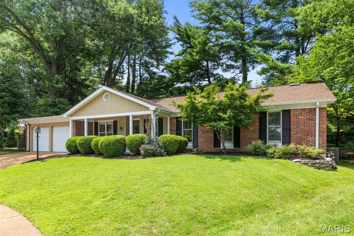 Property Photo: 13215 Copper Kettle Court MO 63146