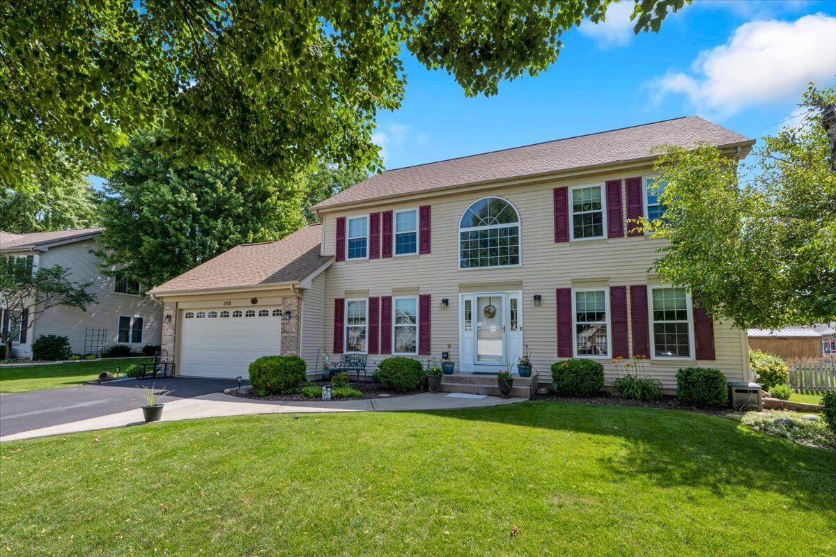 Property Photo:  150 N Kingsway Drive  IL 60506 