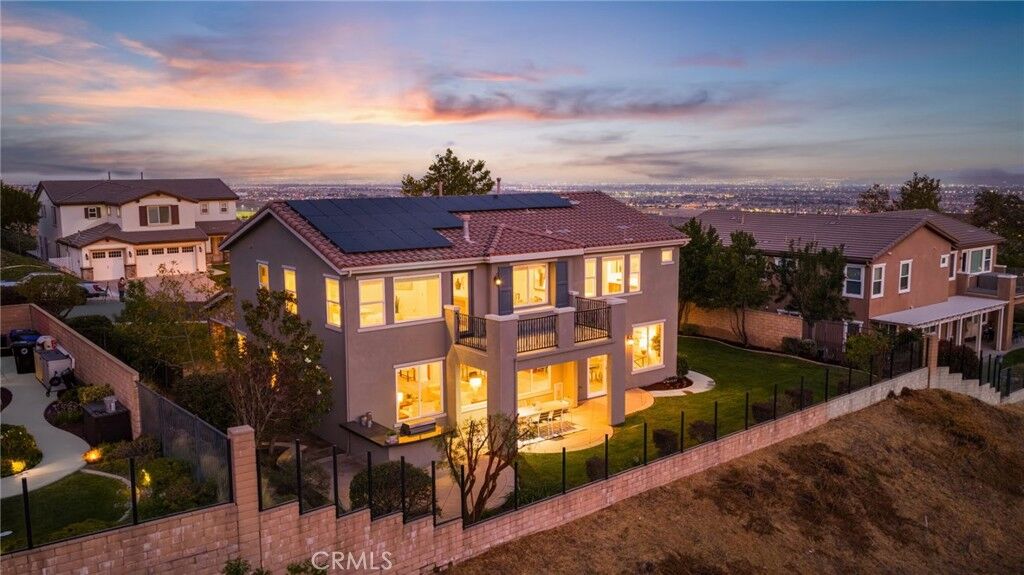 Property Photo:  4568 Creekside  CA 92336 