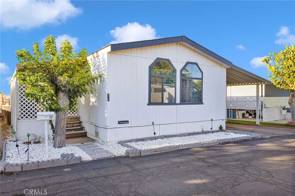 Property Photo: 23456 Ottawa 28 CA 92308