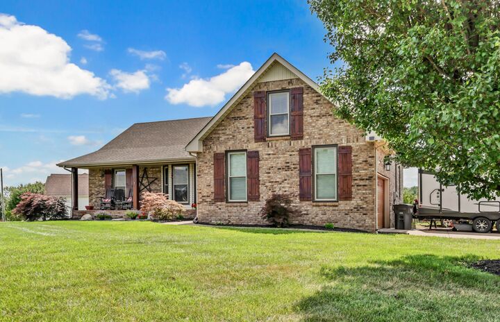 Property Photo: 3656 Fieldstone Dr TN 37040