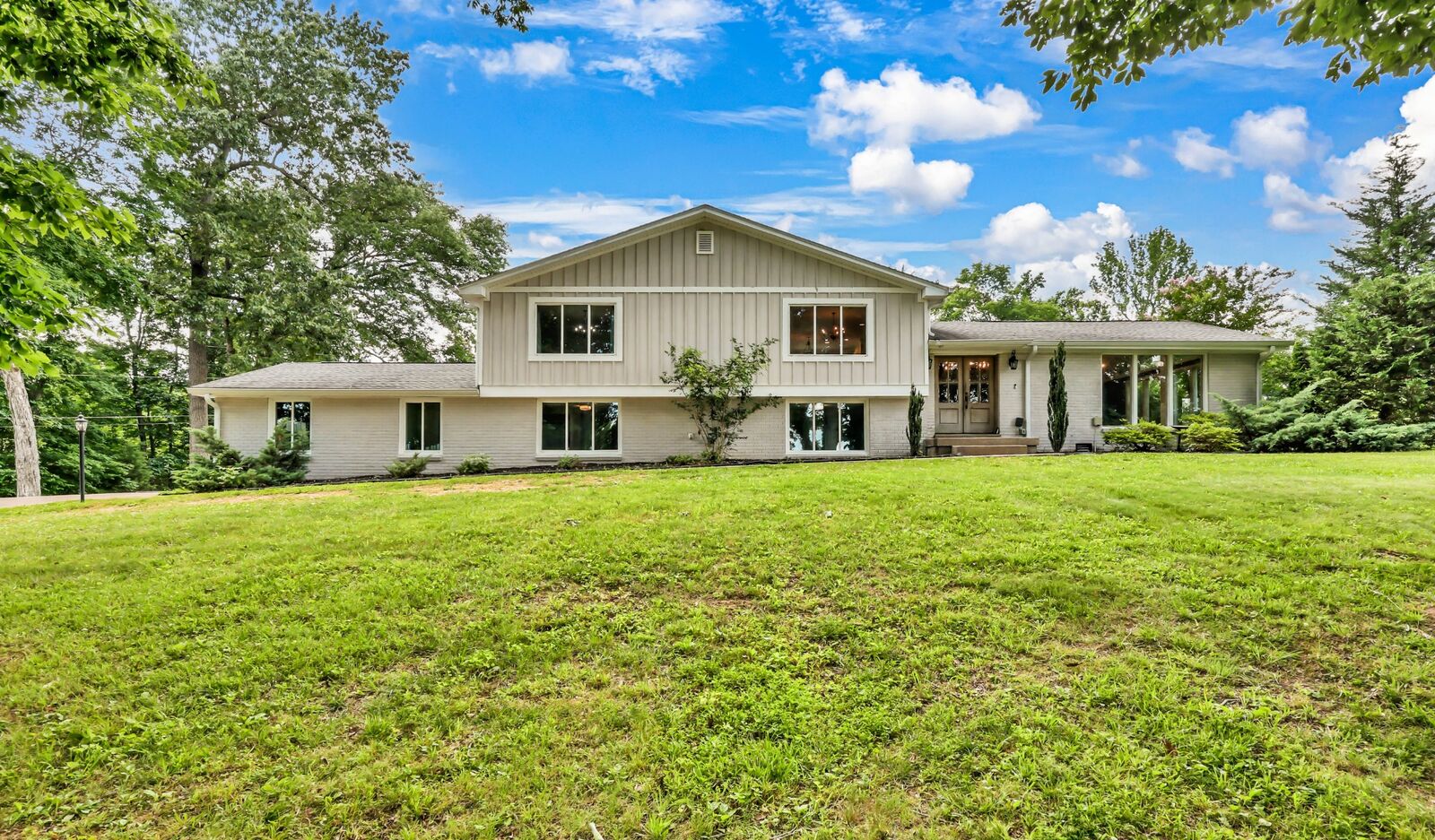 Property Photo:  1433 Keesee Rd  TN 37040 