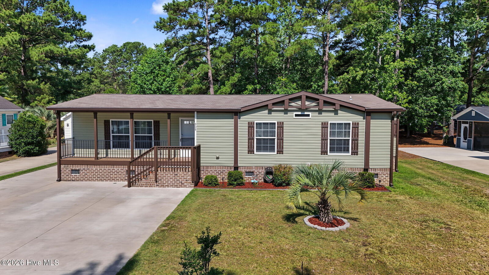 Property Photo:  908 Palmer Drive  NC 28467 
