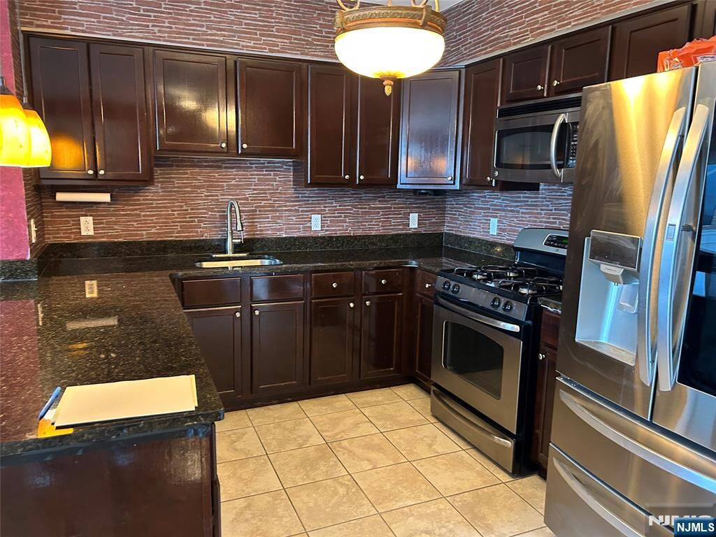 Property Photo: 107-119 Harrison Avenue 402 NJ 07029