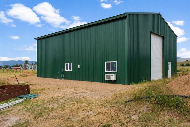 Property Photo: 7565 Unbridled Way MT 59808