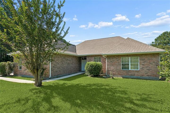 Property Photo:  17120 Pine Acres Road Rd  LA 70435 