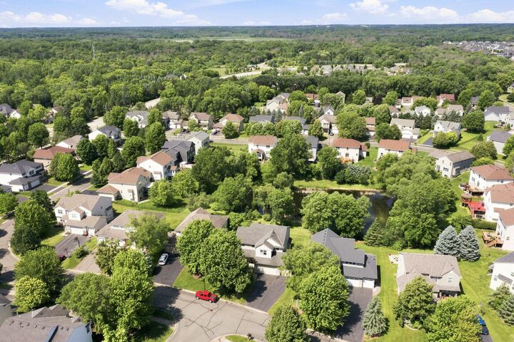 Property Photo: 1020 Creekwood Drive N MN 55316