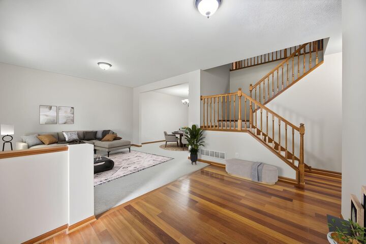 Property Photo:  1020 Creekwood Drive N  MN 55316 