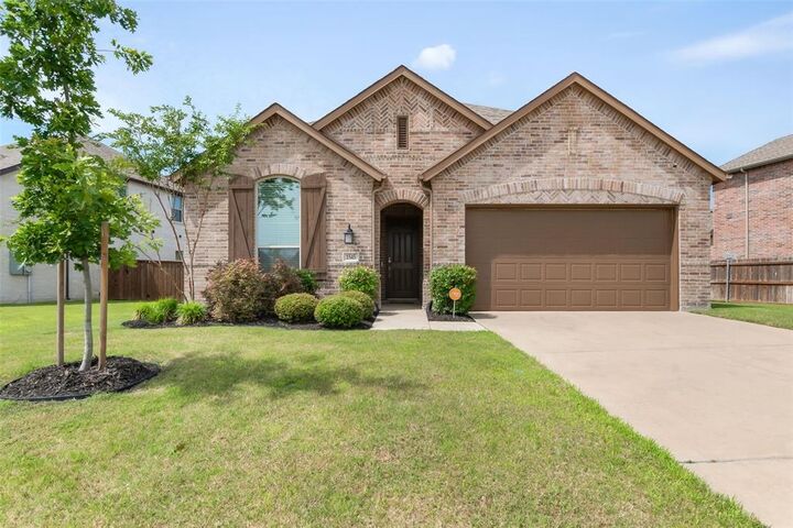 Property Photo:  1545 Sugarberry Drive  TX 75126 
