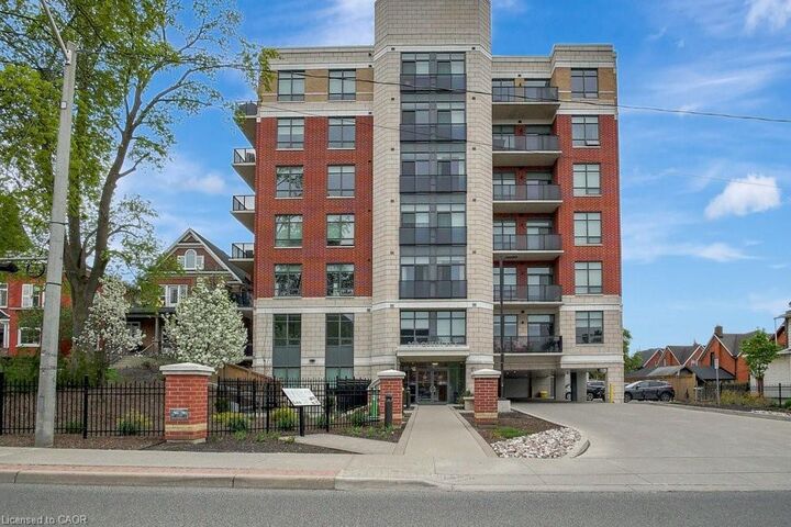 Property Photo: 399 Queen Street S 101 ON N2G 0C4