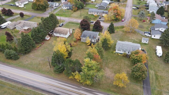 Property Photo:  33 Phillips Street  PE C1N 4L2 