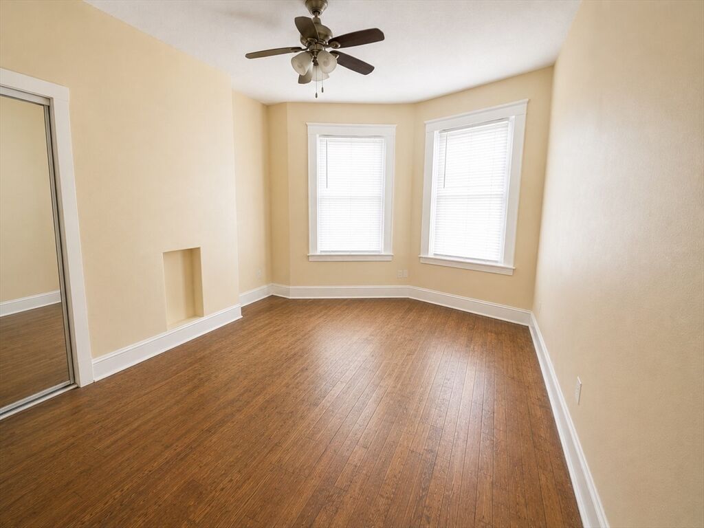 Property Photo:  20 S Huntington Ave 2  MA 02130 
