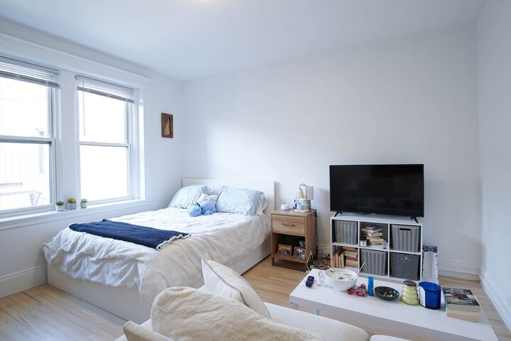 Property Photo:  15 Park Dr 28  MA 02215 